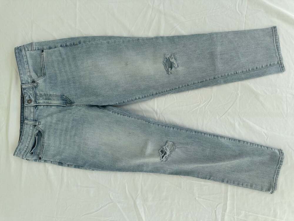 Express Straight Leg Light Wash Jeans